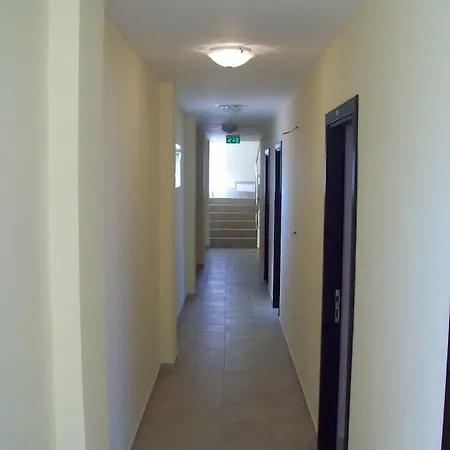 Raul Hotel